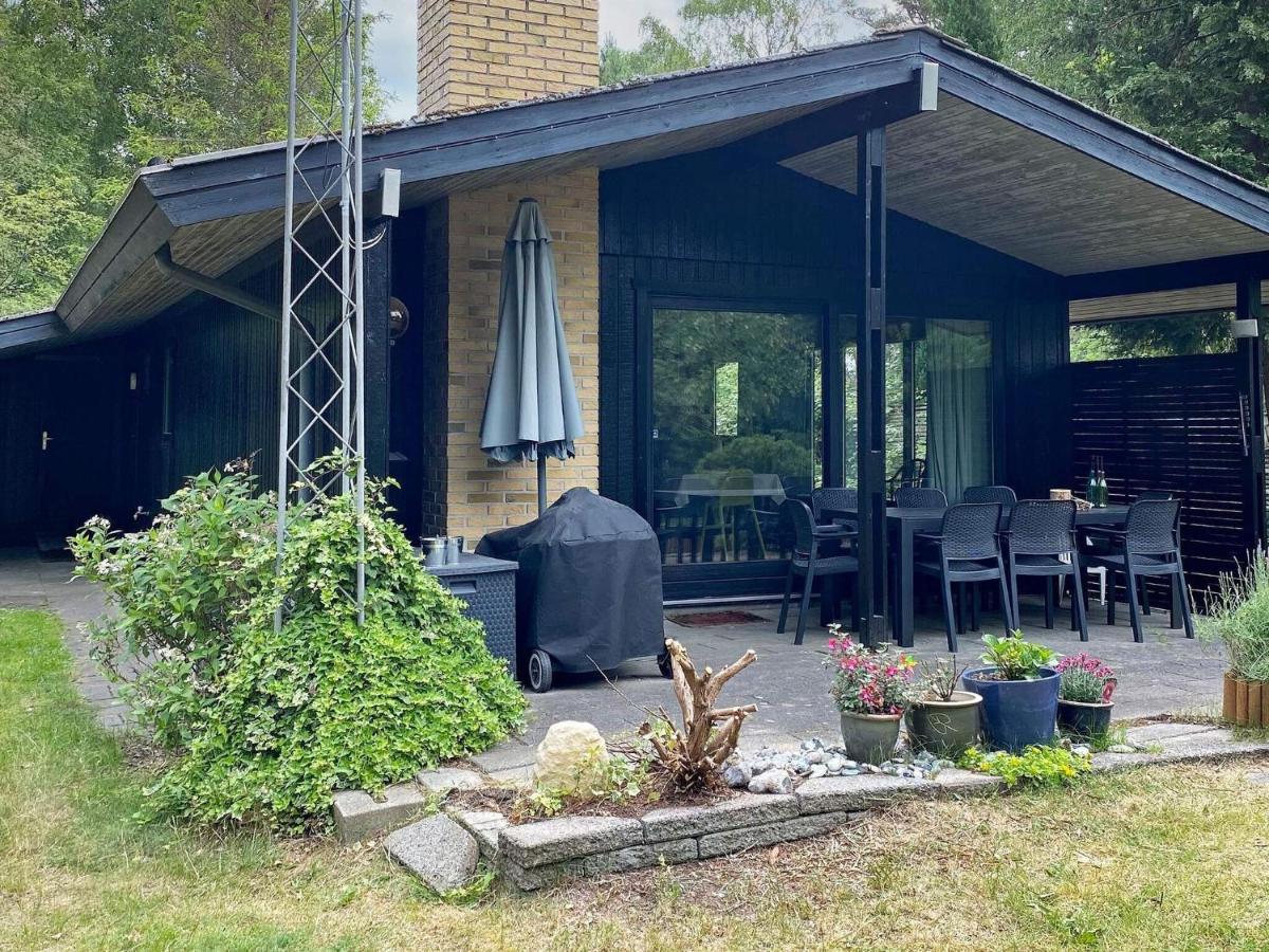 6 Person Holiday Home In V Ggerl Se Bøtø By Exteriör bild