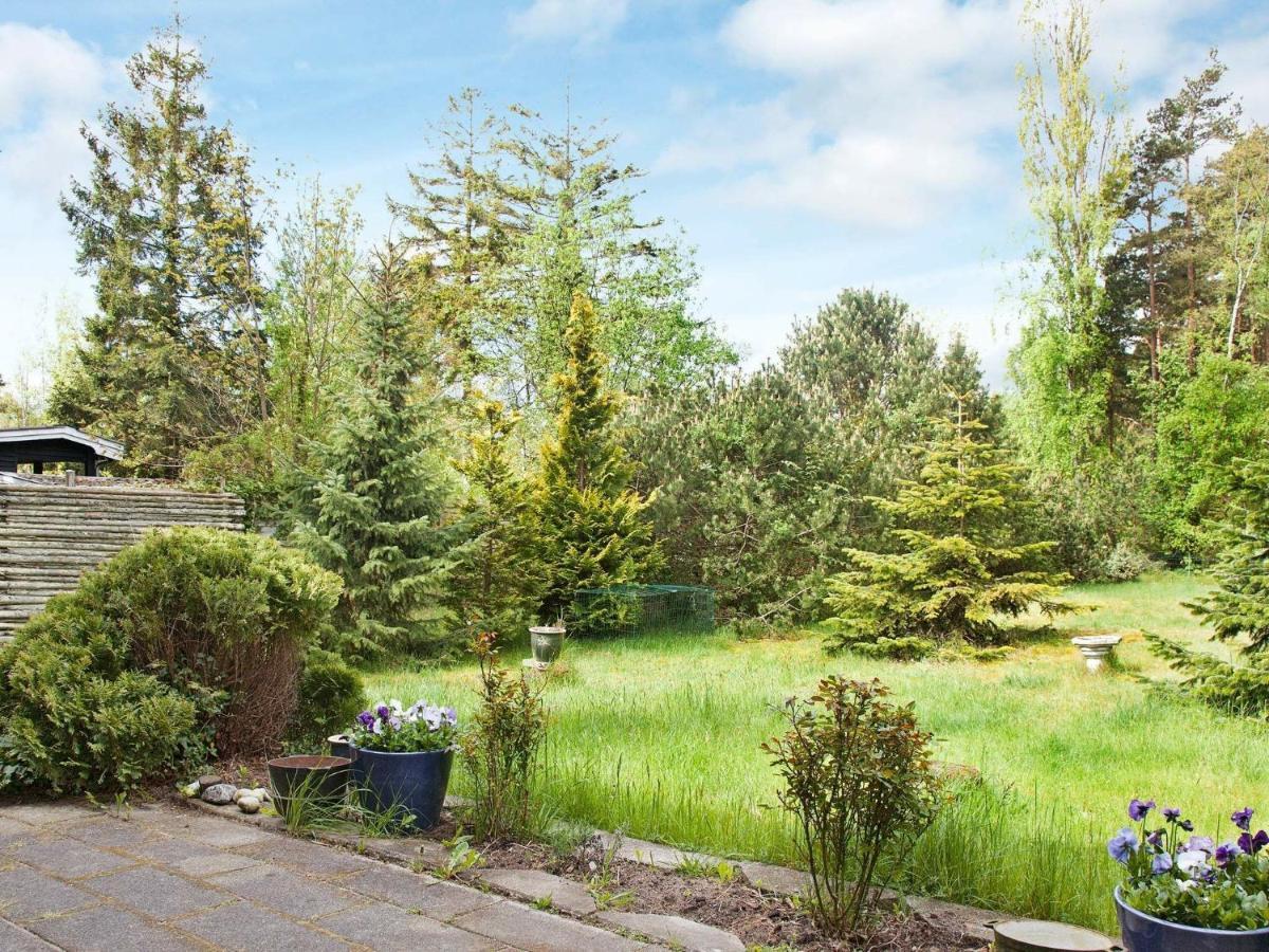 6 Person Holiday Home In V Ggerl Se Bøtø By Rum bild